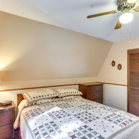 Cozy Black Hills Nature Retreat With Private Deck! Rapid City Eksteriør bilde