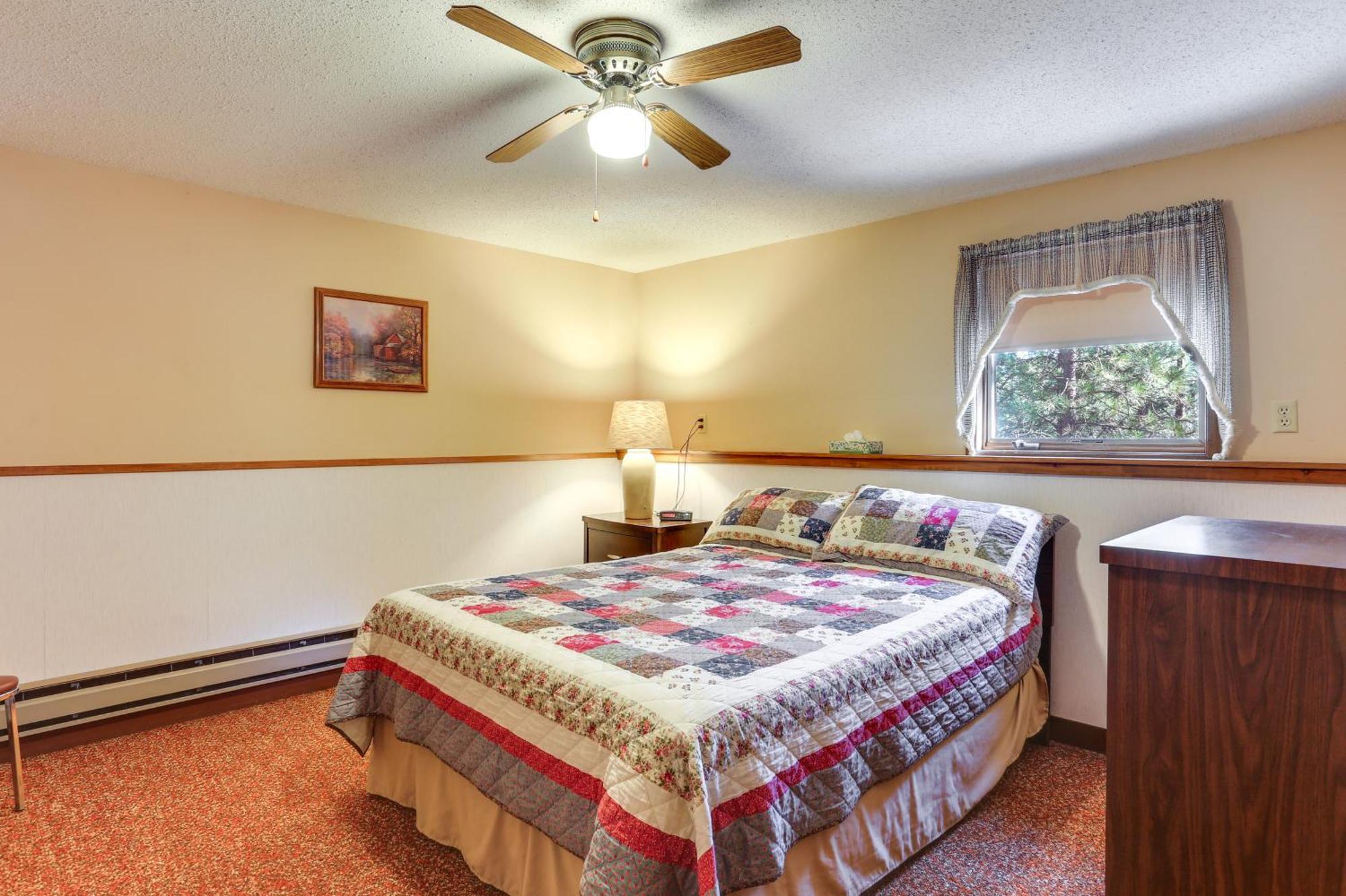 Cozy Black Hills Nature Retreat With Private Deck! Rapid City Eksteriør bilde