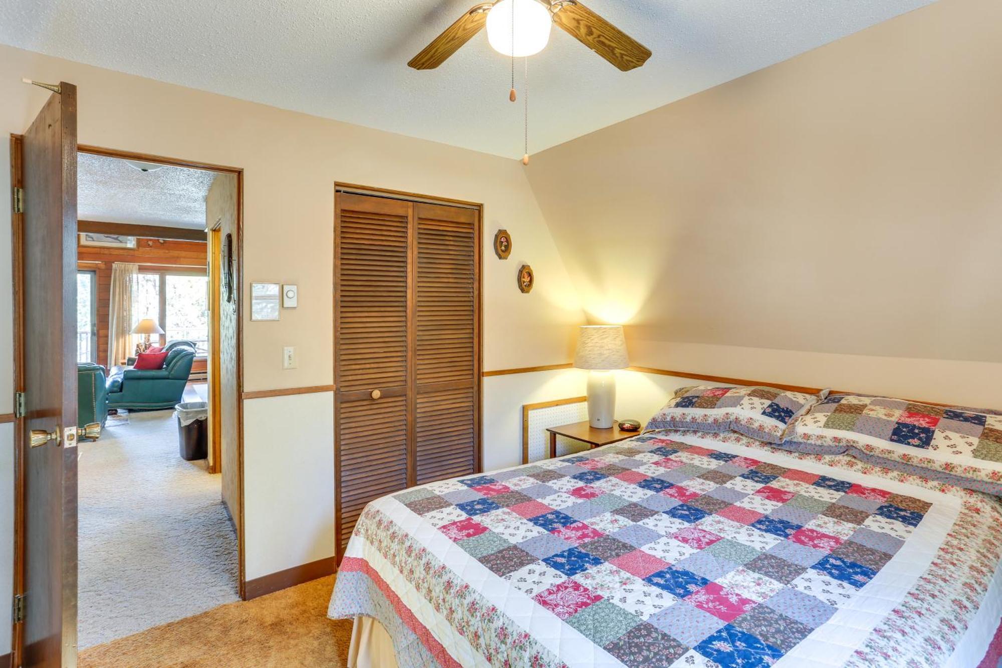 Cozy Black Hills Nature Retreat With Private Deck! Rapid City Eksteriør bilde