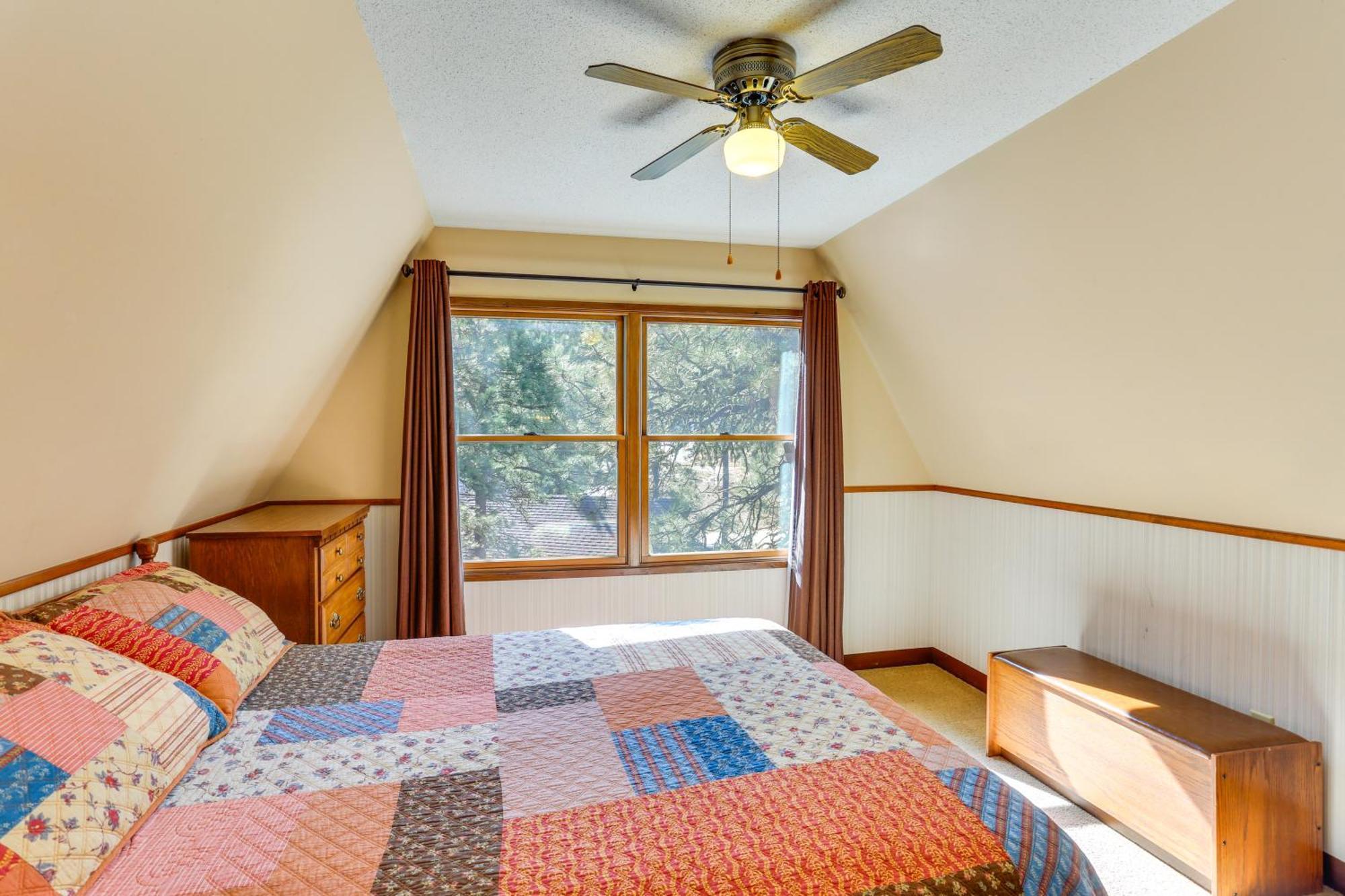 Cozy Black Hills Nature Retreat With Private Deck! Rapid City Eksteriør bilde