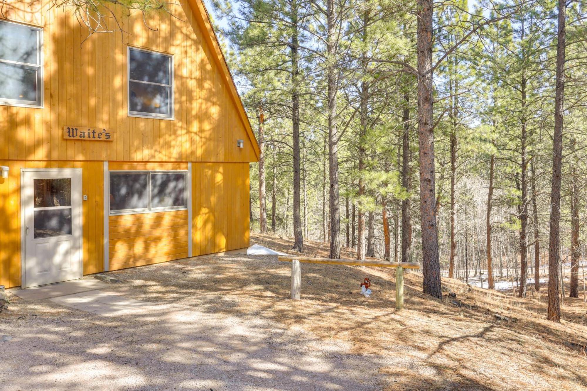 Cozy Black Hills Nature Retreat With Private Deck! Rapid City Eksteriør bilde